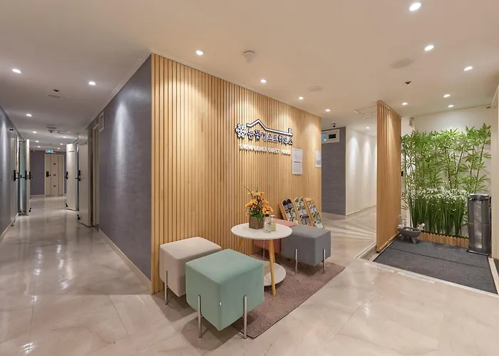 Snowflower Guesthouse